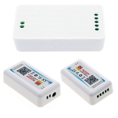 Modo astuto di musica di sincronizzazione di controllo di voce di DC Wifi Tuya APP del regolatore di RGBW LED