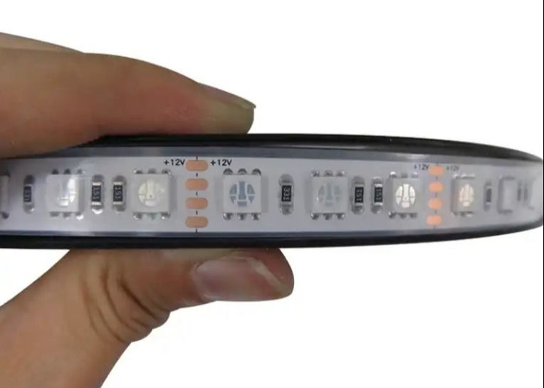 Fuori impermeabile 12V LED RGB Strip Light Smd5050 Cambiamento di colore